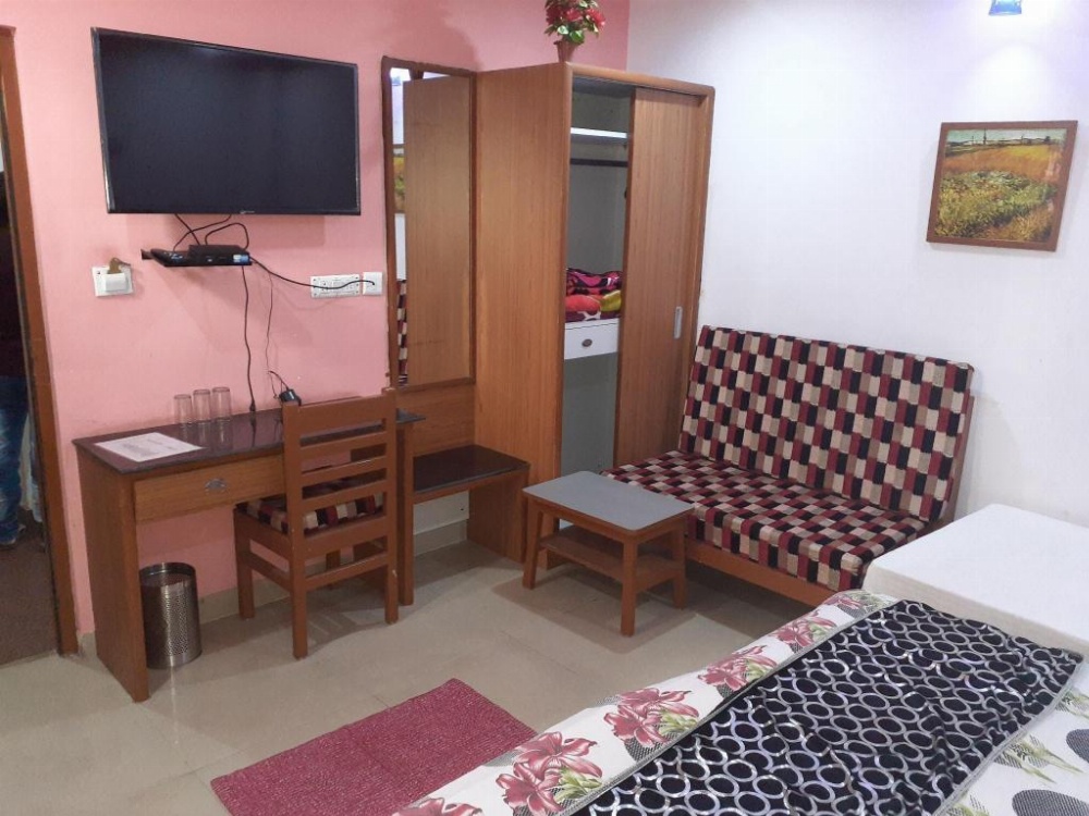 Room image 2